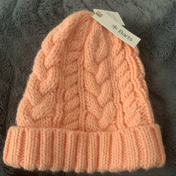 Women’s Classic Winter Knitted Beanie. - Picture 2 of 10